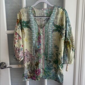 Johnny Was Multicolor Paisley Top 100% Silk  XS Dolman Sleeves